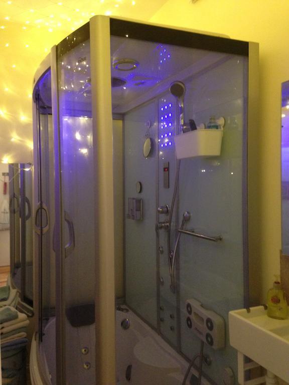 Two Top Central Beach Studios - Also Separate Spa Cabin And Watersports Hove Chambre photo
