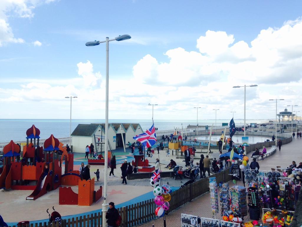 Two Top Central Beach Studios - Also Separate Spa Cabin And Watersports Hove Extérieur photo